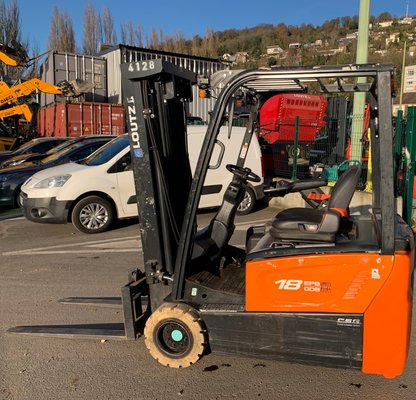 Chariot élévateur électrique Doosan B18T-7