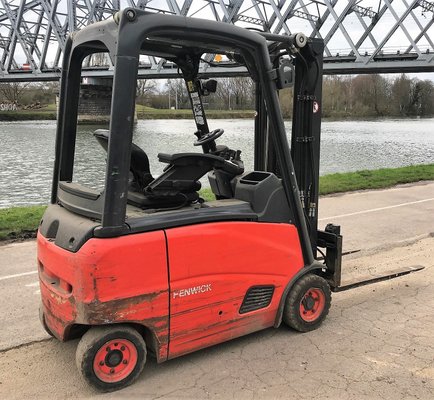 Chariot élévateur électrique Fenwick E16PH-01