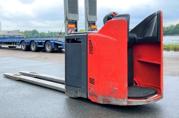 Unknown range 256 Fenwick Linde T24SP