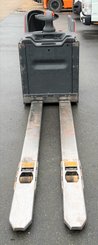 Transpalette porté debout Fenwick Linde T24SP - 6