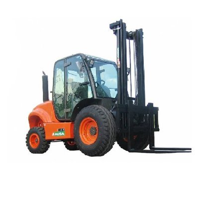 Chariot élévateur tout terrain - C300H
