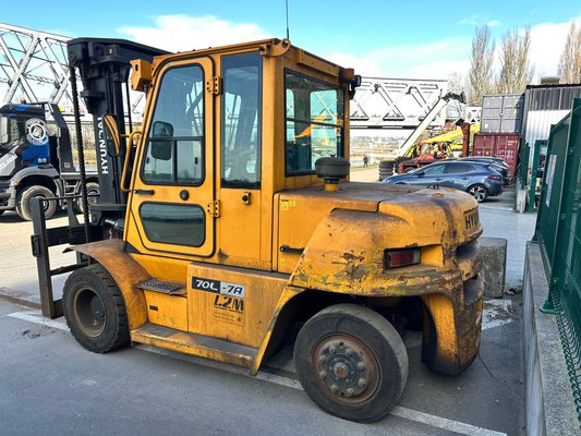 Chariot élévateur gaz Hyundai 70L-7A-EU01