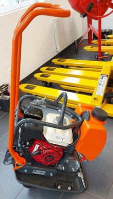 Compacteur à main / plaque vibrante - PCX17/50A