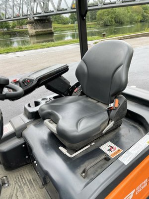 Chariot élévateur électrique Doosan B18T-7