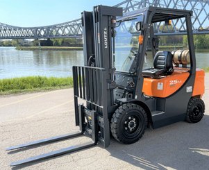Chariot élévateur gaz Doosan G25GP - 2