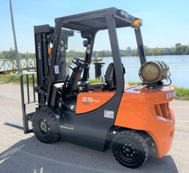 Chariot élévateur gaz Doosan G25GP - 5