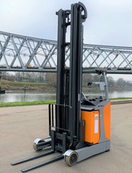 Chariot à mât rétractable électrique STILL FM-X14 - 2