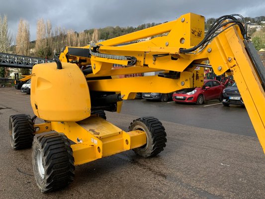 Nacelle articulée JLG 450AJ