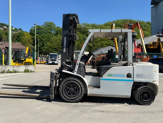 Chariot élévateur diesel UniCarriers DG1F4A50Q