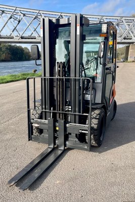 Chariot élévateur diesel Doosan D25NXS