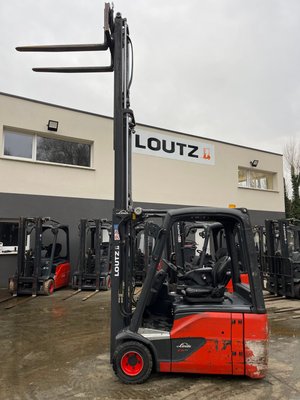 Chariot élévateur électrique Linde E16-02