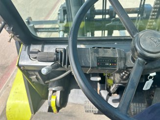 Chariot élévateur diesel Clark CMP70D - 18