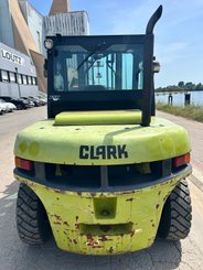 Chariot élévateur diesel Clark CMP70D - 6