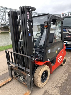 Chariot élévateur électrique EP Equipment EFL253