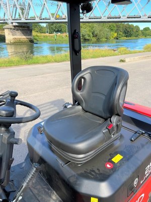 Chariot élévateur électrique EP Equipment EFL252