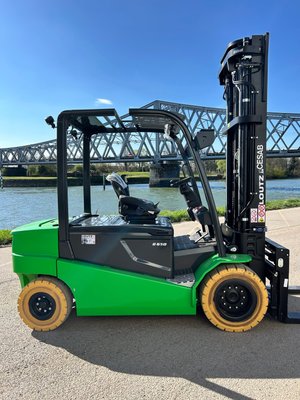 Chariot élévateur électrique CESAB B650