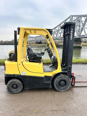 Chariot élévateur gaz Hyster H2.50FT