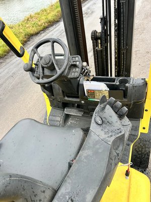 Chariot élévateur gaz Hyster H2.50FT