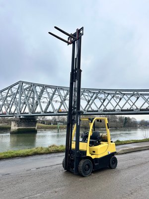 Chariot élévateur gaz Hyster H2.50FT
