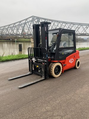 Chariot élévateur électrique EP CPD50L1