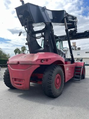 Chariot porte conteneurs vide Linde C4531