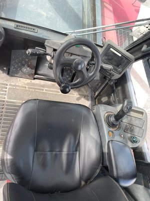 Chariot porte conteneurs vide Linde C4531