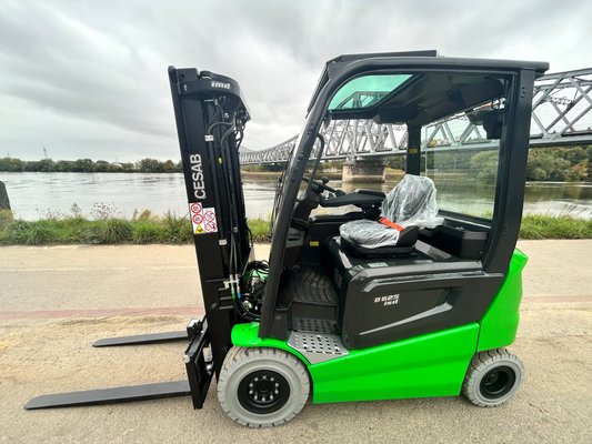 Chariot élévateur électrique CESAB B625II