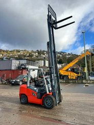 Chariot élévateur gaz Heli CPYD35-KU1HG3 - 9