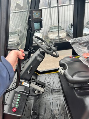 Chariot élévateur électrique EP EFL1203-HV-6