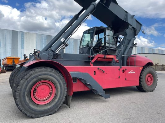 Chariot porte conteneurs vide Linde C4531