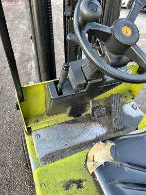 Chariot élévateur électrique Clark CEM 20S / N