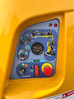 Nacelle articulée électrique Haulotte HA12CJ