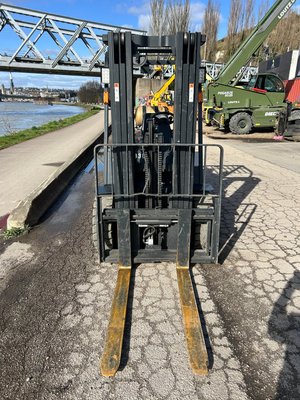 Chariot élévateur gaz Doosan G30NXP