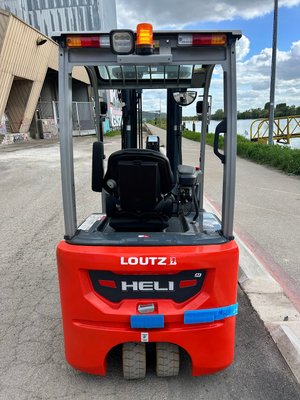 Chariot élévateur électrique Heli CPD16SQ-A2LIG3-M