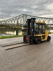 Chariot élévateur diesel Caterpillar DP70 - 4