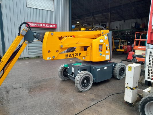 Nacelle articulée Haulotte HA12IP