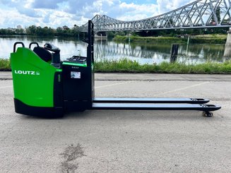 Transpalette électrique CESAB P322 - 2
