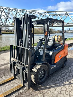 Chariot élévateur gaz Doosan G30NXP