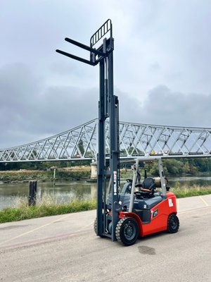 Chariot élévateur gaz Heli CPYD25-KU1HG3