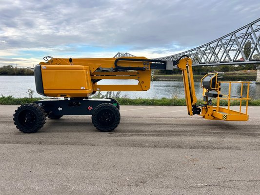 Nacelle articulée Haulotte HA16 RTJPRO