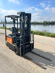 Chariot élévateur électrique Doosan B15T-7 - 13