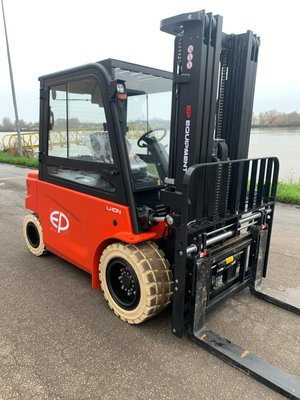 Chariot élévateur électrique EP CPD50L1