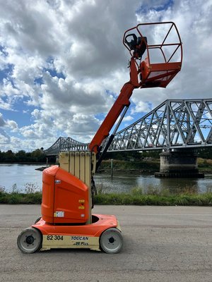 Nacelle à mât vertical JLG Toucan 12E+