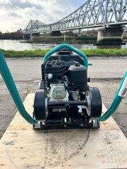 Compacteur à main / plaque vibrante Ammann APF 1250 - 3