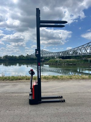 Gerbeur électrique EP Equipment ESL122