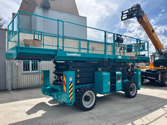 Nacelle ciseaux diesel Sunward SWSL1623RT