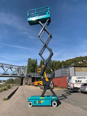 Nacelle ciseaux électrique Sunward SWSL1008DC