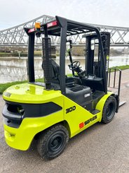 Chariot élévateur diesel Clark S30D - 15