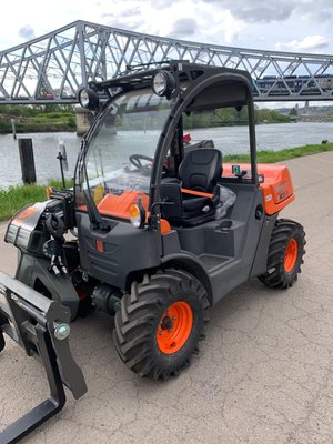 Chariot élévateur télescopique Ausa T144H Plus