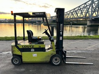 Chariot élévateur électrique Clark CEM 20S / N - 6